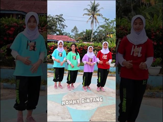 Goyang Gemoy #dance #bocilsquad #trending #viral #mommybintang #shorts #gemoy #fyp #tiktok