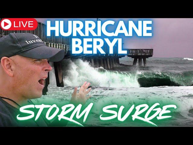 MAJOR STORM SURGE. Hurricane Beryl. Matagorda Beach Texas. LIVE.