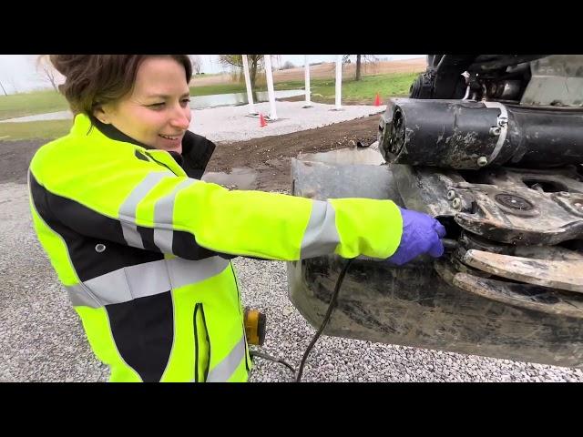 GIRL + EXCAVATOR + STEELWRIST + DIGGING