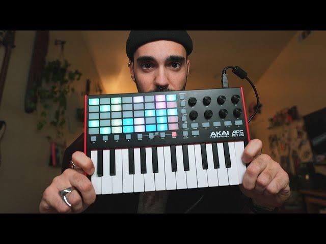 the perfect live midi controller? AKAI APC KEY 25  (downtempo performance)