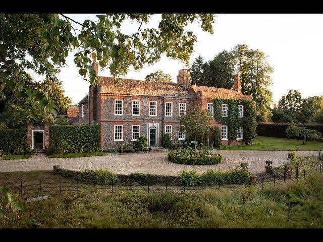 Period Country House In Around 17 Acres