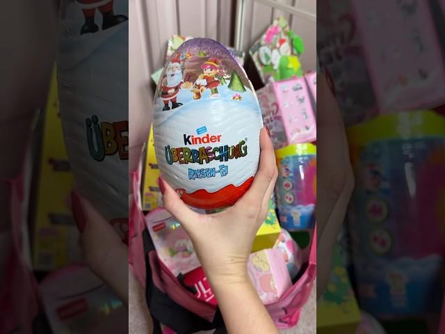 Giant Kinder Surprise Maxi Egg #holidayswithyoutube #asmrshorts #surpriseeggs #kindersurprise