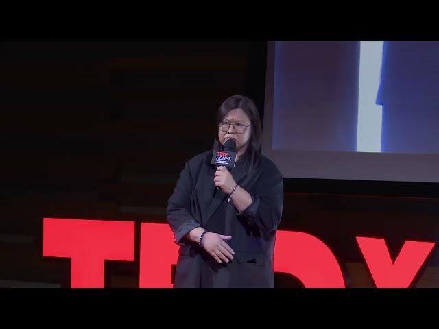 Stranger in the mirror | Ahfa WONG Wai-kwan 花姐 (黃慧君) | TEDxHSUHK