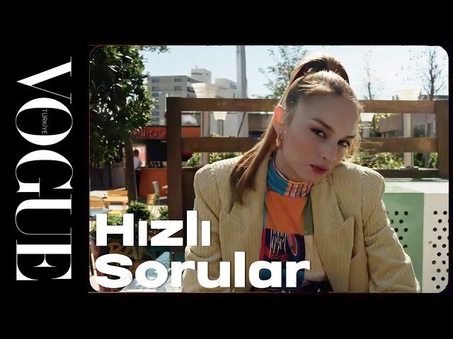 Quick Questions with Nilperi Şahinkaya | Vogue Türkiye