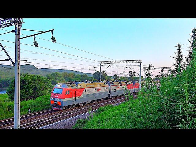 Railway. Freight Train&DoubleHeader&Pushing Locomotives/ Грузовой поезд с двумя головными и толкачем