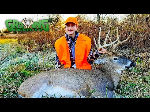 Levi's Buck: Hunting Over CRP Field and a Travel Corridor (#587)