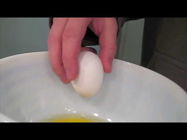 How to Crack an Egg (Perfectly)