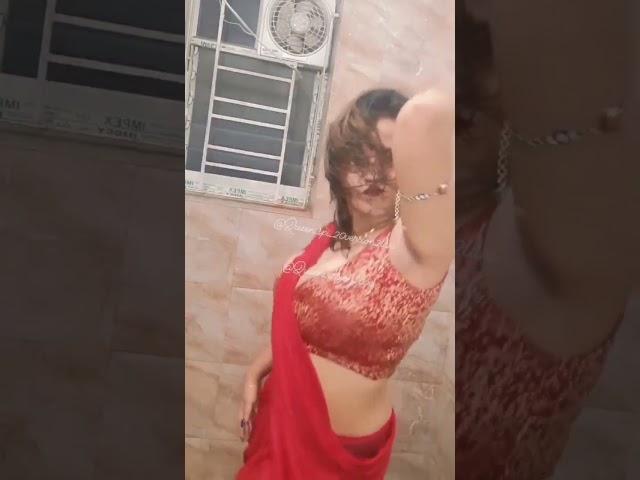 #saree #sari #backless #blouse #back #hot #indian #women #girl #lady #sareeseduction