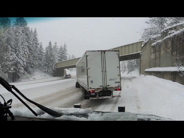 Ride along with the 'Bulldog': ODOT pusher trucks keep Interstate  5 open in southern Oregon