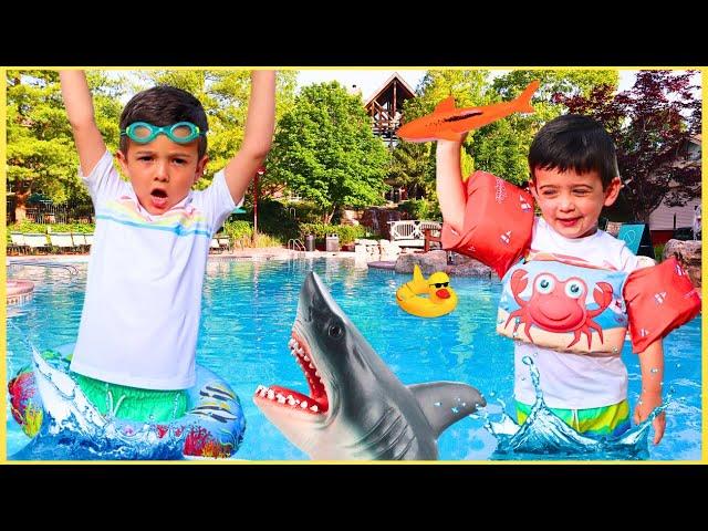 Splashing POOL PARTY playing with Kid Toys on Summer family vacation | Super Krew