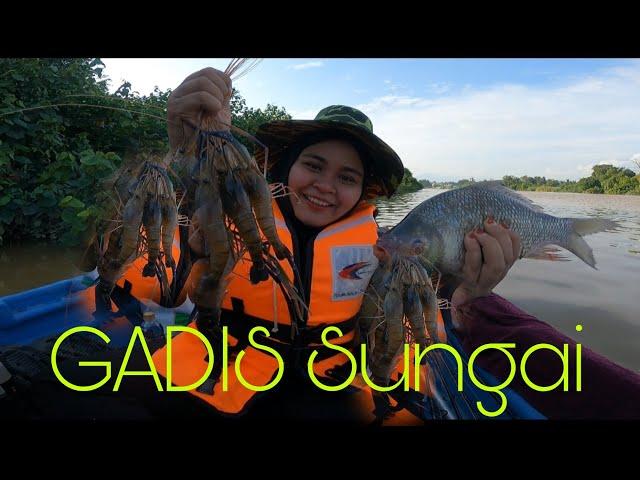 Betukke ⁉️Gadis Ini Sanggup Berpanas Meredah Sungai Demi UDANG GALAH⁉️