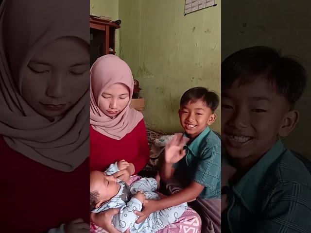 KAKA & ADIK berburu NENEN ci MiMi..... ️️️️️