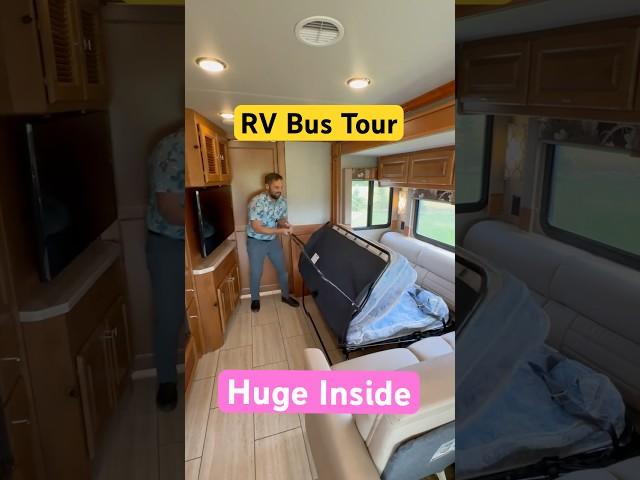 BIG RV Class A Motorhome Speed Tour