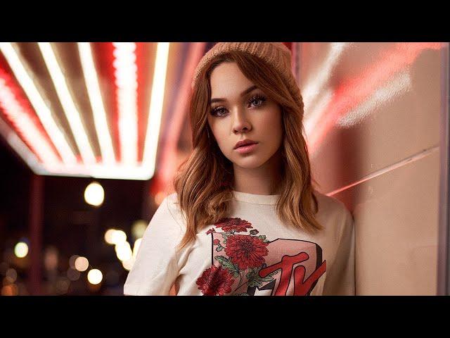 EASY Off Camera Flash Night Portraits using SPEEDLIGHTS | Westcott FJ80