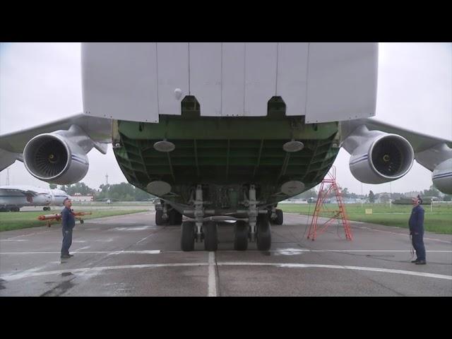 Отправка самолетов Ан-124 «Руслан» с гумпомощью для Кубы на аэродроме Чкаловский