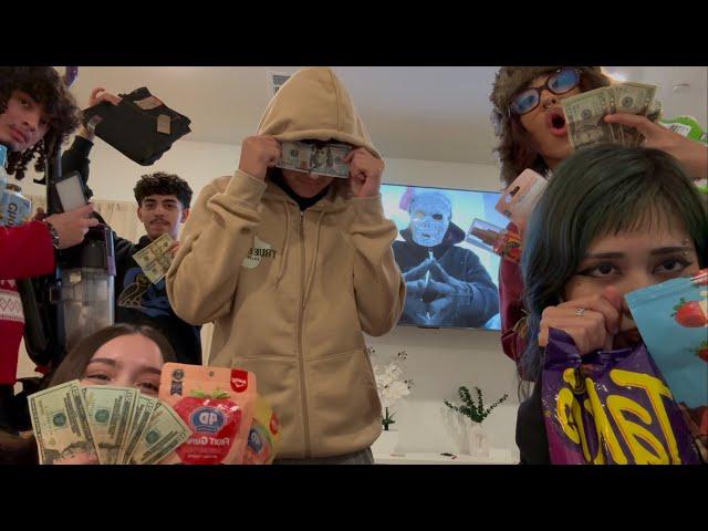 ACE GAVE US $100 EACH.../ VLOGMAS DAY 4