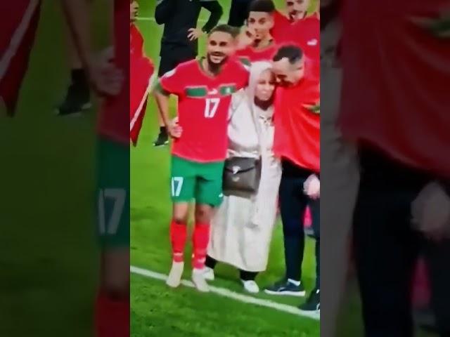 morocco player celebration with mother