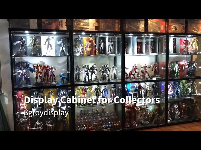 Display cabinet for collectors