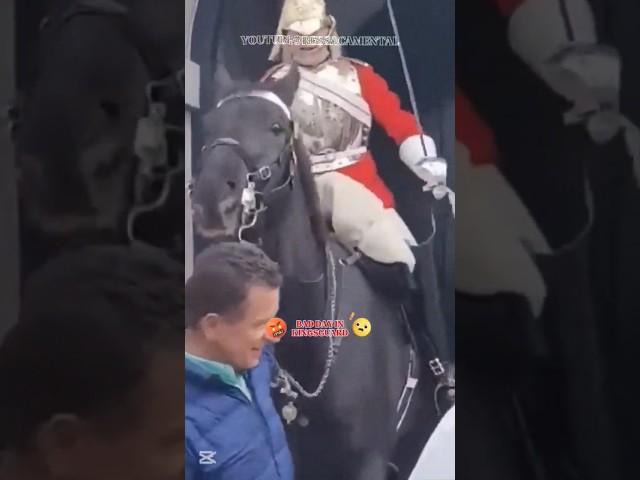 BAD DAY IN KINGSGUARD #kindness #horse #kingsguard #ressacamental #kingshorse #viralshorts