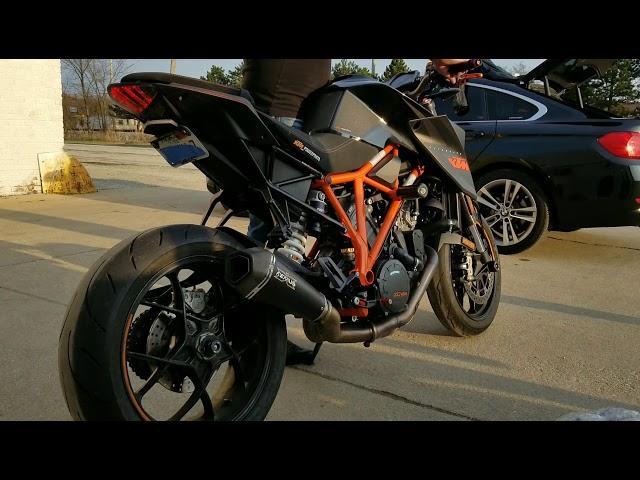 KTM 1290 SuperDuke R Remus exhaust vs SC Project  exhaust