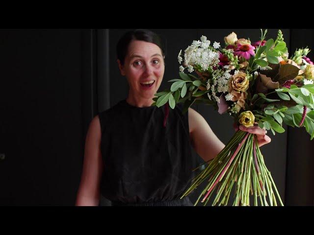 Creating a Bouquet Using the Spiral Technique