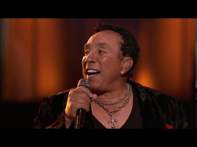 Nicholas David & Smokey Robinson - Cruisin' | The Voice USA 2012 Season 3