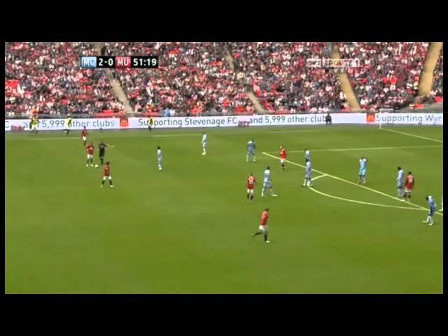 Manchester United vs Manchester City Goals 3-2 Highlights 2011 Community Shield