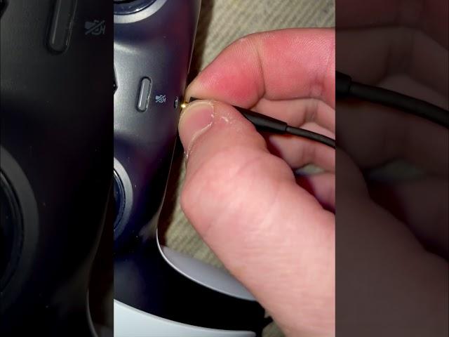 Anyone else having this issue? PS5 Controller audio jack loose...