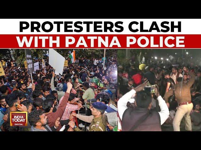 Bihar BPSC Protest: Protesters Clash With Patna Police, Cops Lathicharge On Students | India Today