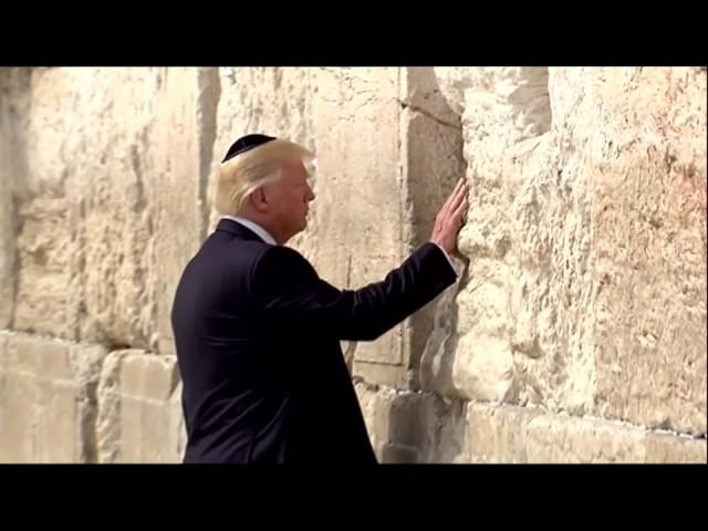 Trump visits the Western Wall