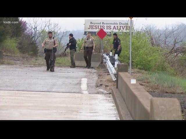 Eureka officer, school resource officer injured during car theft pursuit