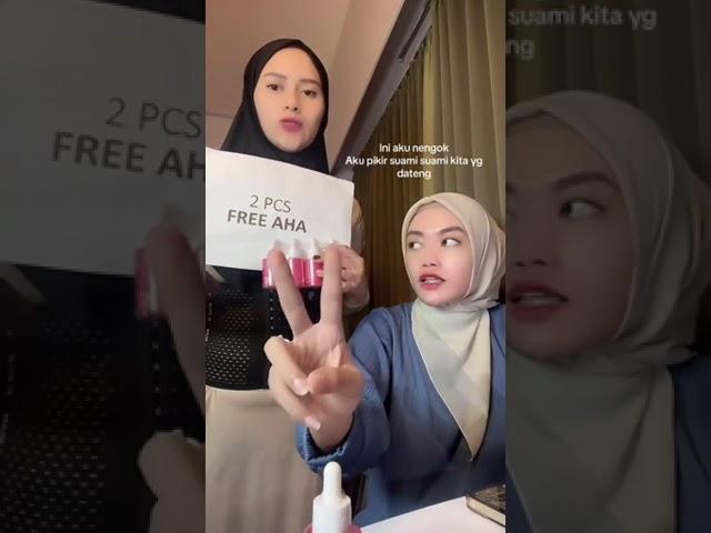 Detik” ada penampakan pas live