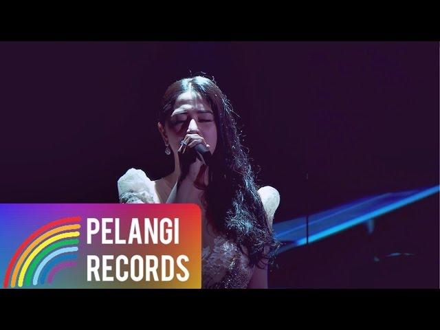 Dewi Perssik - Dilema  (Official Music Video) | Soundtrack Centini Manis