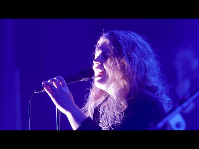 MEER – Picking up the pieces (live)