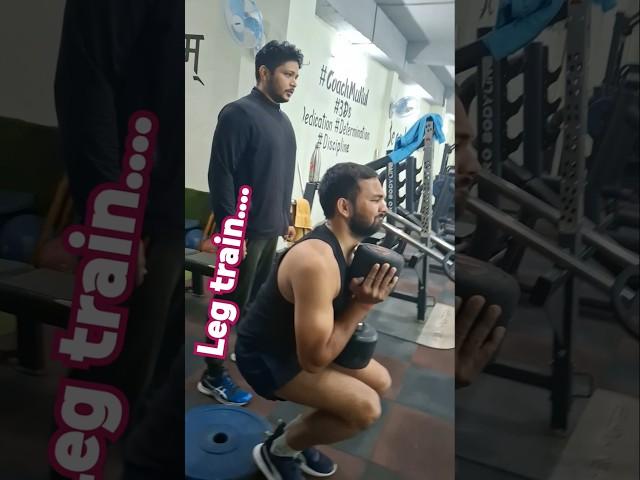 Half squad with 25kg doumble  ...#|| #shortsfeed #ytshorts  #sumit #gymworkout #newyoutuber