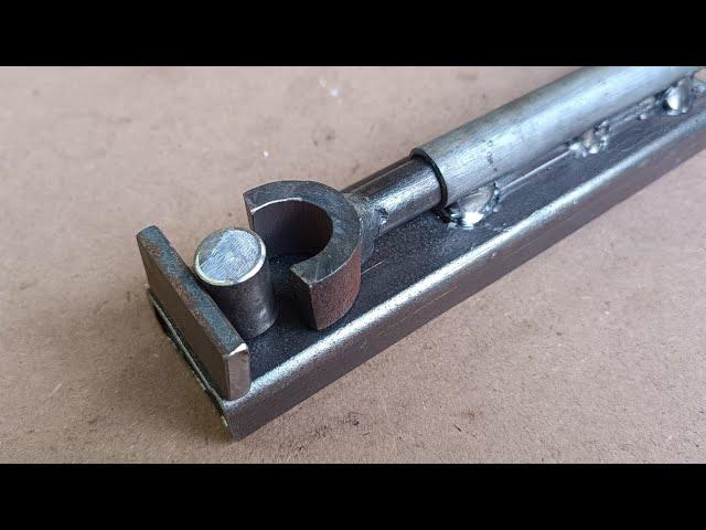 Very Few People Know How To Make A Simple Metal Plate iron Bending / DIY Pipe Clamp Making Tool