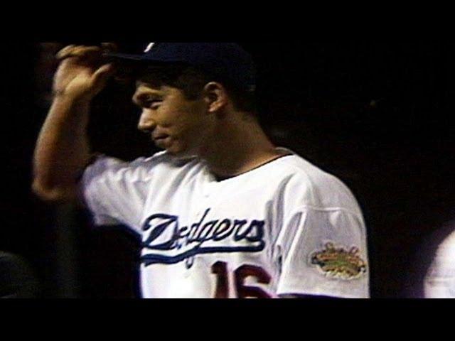 FLA@LAD: Hideo Nomo strikes out 17