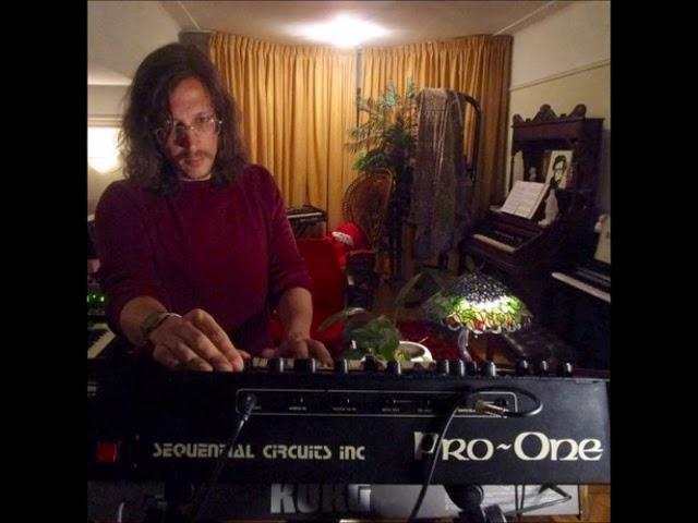 Legowelt- TRAX MAGAZINE 304 PODCAST