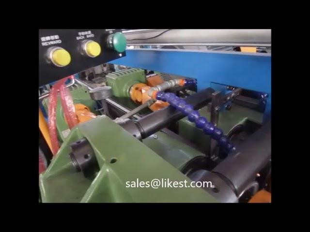 Auto loader for thread rolling machine