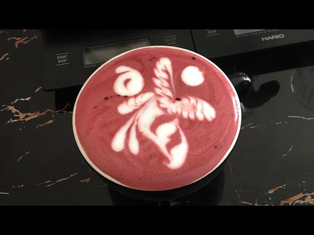 Queen Bee Red Velvet Latte Art bukan untuk Pemula