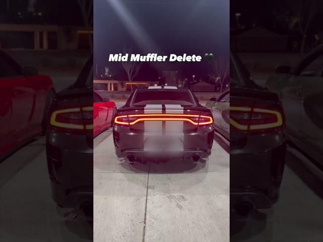 STOCK vs MUFFLER DELETE vs CATLESS STRAIGHT PIPE ️ #hellcat #scatpack #shorts #viral #loud #392