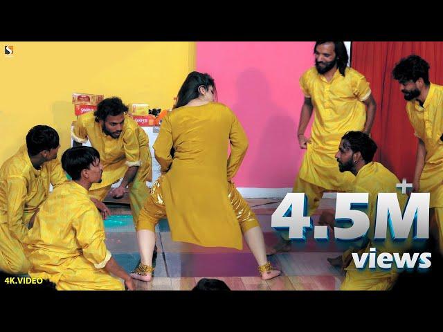 Punjabi Munde Lain Chaske , Chahat Baloch Mujra Dance Performance , Marian Theater Sahiwal