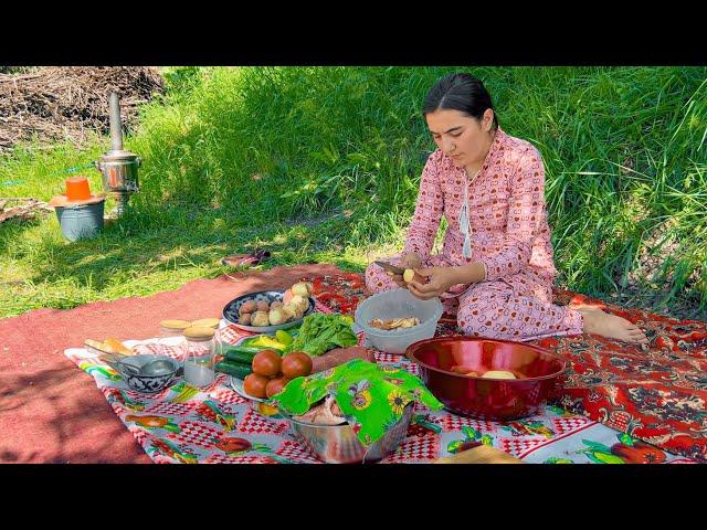 One Day of Life in the Village of Uzbekistan! An Oriental Dish Cooked in the Mountains