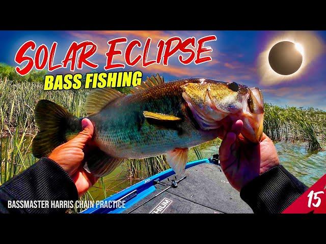 Fishing in the SOLAR ECLIPSE - Bassmaster Elite Harris Chain (Practice) - UFB S4 E15 - (4K)