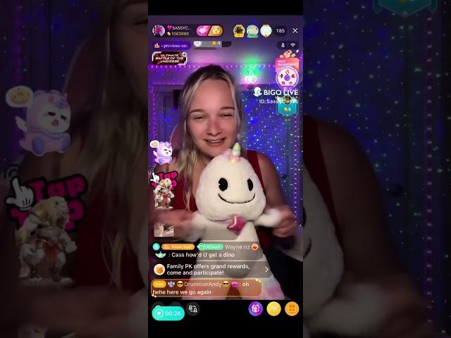 BIGO LIVE - dance with cute BIGO Dino