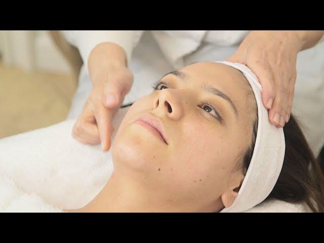 Skin Analysis and Face Mapping with Nestor Ruiz & Aya Abramov