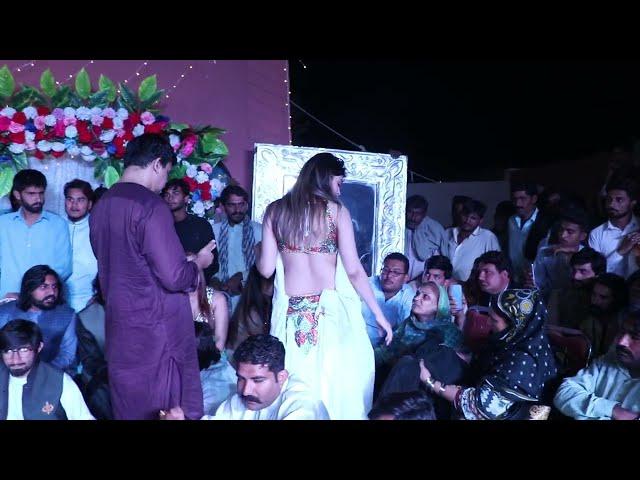 New Mujra Shadi Dance Mujra || Latest Mujra Dance Video Trending Song 2024/2025| Desi Dance Parties