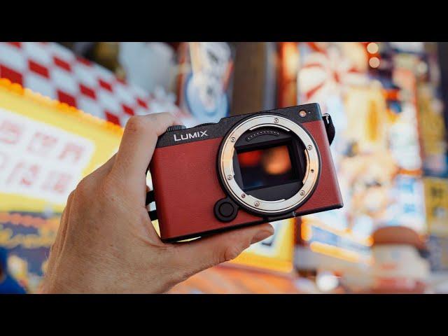 Lumix S9: Stripped-down, Full-frame