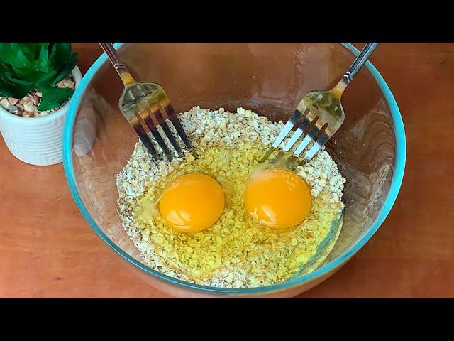 Oatmeal and 2 eggs! Delicious dinner or breakfast with simple products! Cooking instead of oatmeal