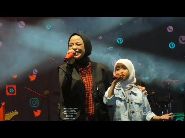 Woww Keseruan Cahaya Viral Feat Band Kotak